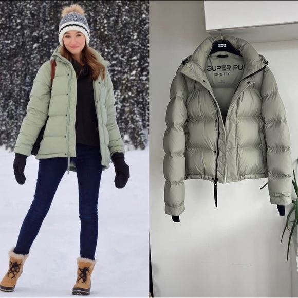 Aritzia Jackets & Blazers - Aritzia The Super Puff Shorty Sage Green Puffer Jacket Size XS
